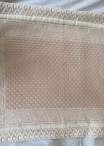 İşlemeli Pembe Pastel yastık kılıfı boy80 cm en 60 cm iki adet - Görsel 2