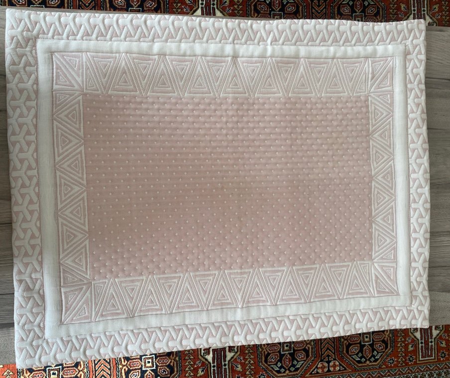 İşlemeli Pembe Pastel yastık kılıfı boy80 cm en 60 cm iki adet - Görsel 3