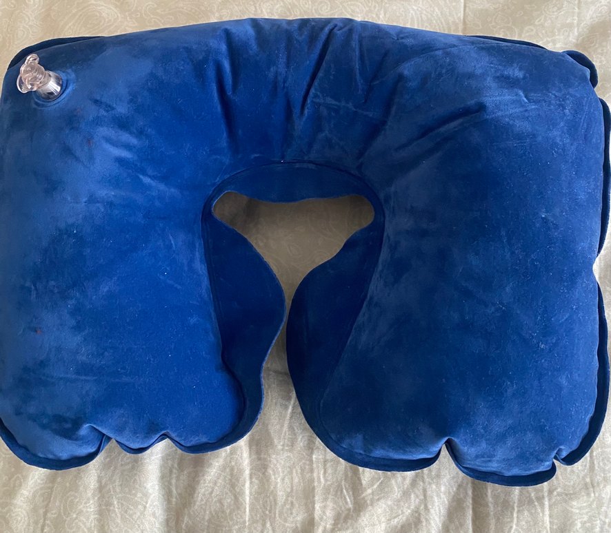 Parlak Mavi Seyahat Boyun Yastığı - Görsel 2