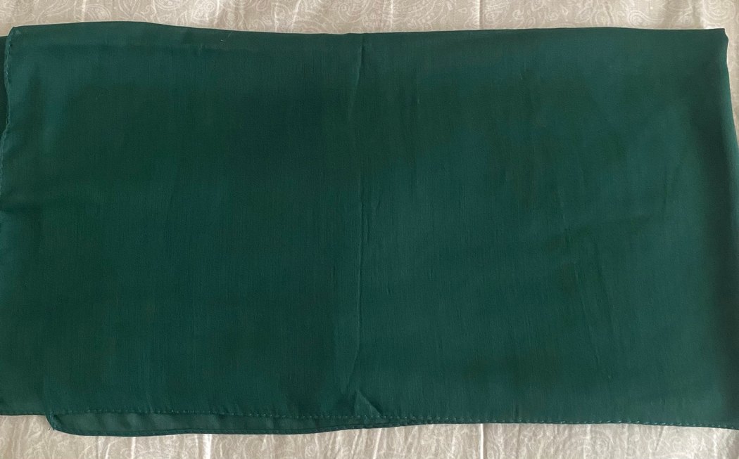 Kadın Parlak Yeşil Dökümlü Şal - Görsel 2