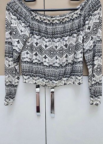 Uzun Kollu Bohem Desenli Crop Gri Bluz