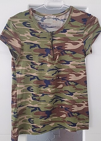 Kamuflaj desen fermuarlı tshirt