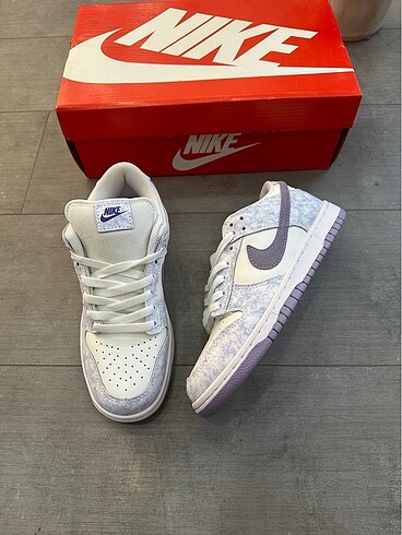 Nike Nike Dunk low Purple Pulse