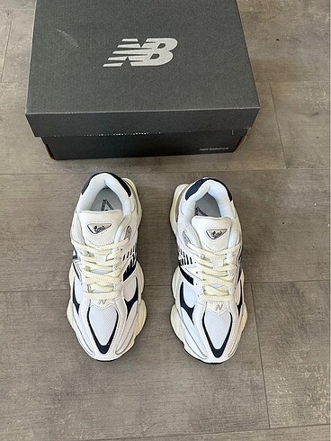 New Balance New Balence 9060 White Navy