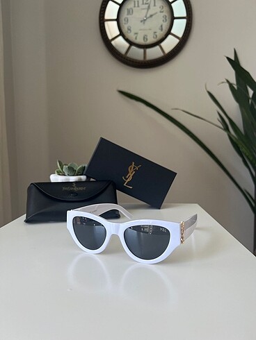 Yves Saint Laurent Original Gözlük