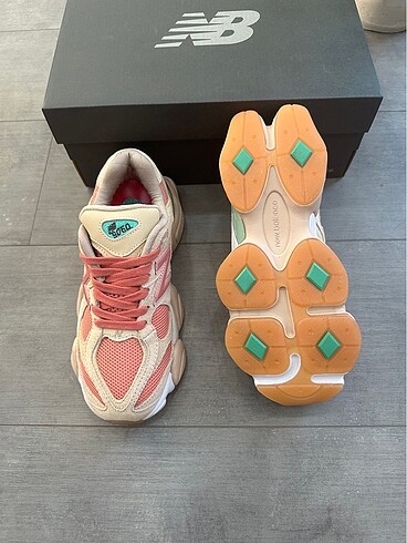 38 Beden pembe Renk New Balence 9060 Penny Pink