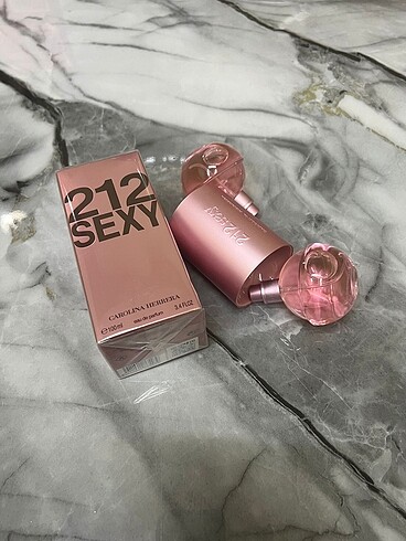 Carolina Herrera - 212 Sexy