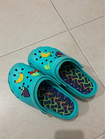 38 Beden Topuklu crocks terlik