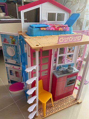 Barbie?nin Portatif Evi