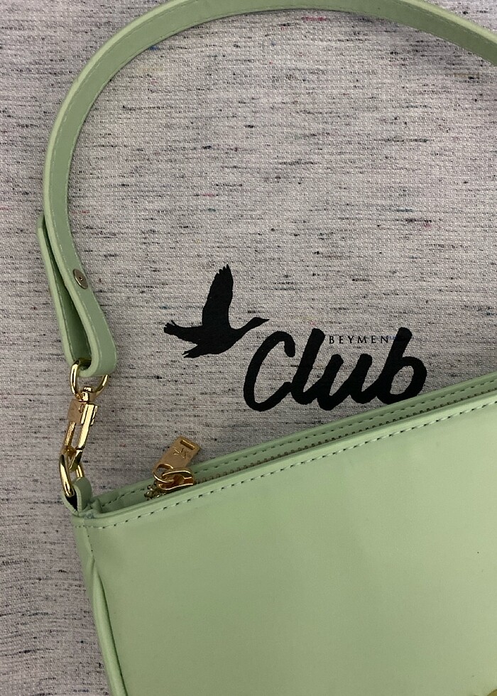 Kadın kol çantası - Görsel 3