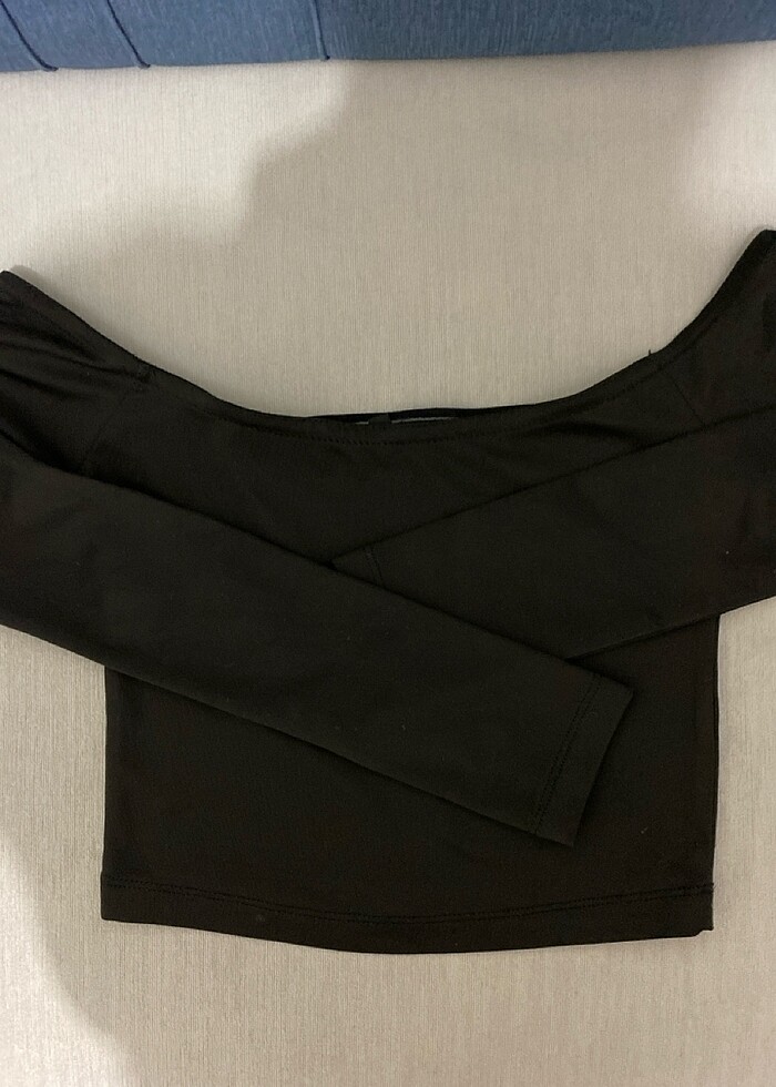 Kadın omuzları açık bluz - Görsel 3