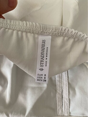 Stradivarius pencere detaylı halter top - Görsel 5