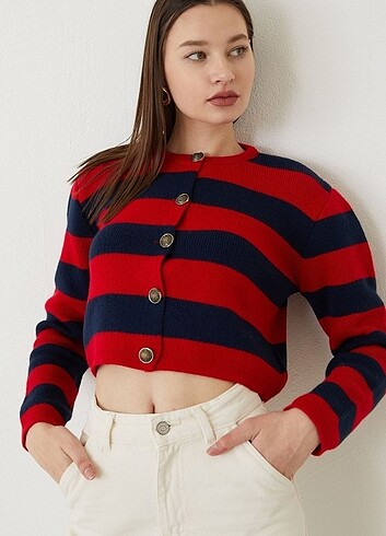 Lacivert şeritli gold düğmeli hırka - Görsel 9