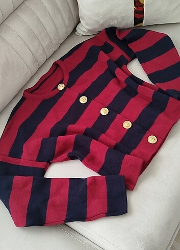 Lacivert şeritli gold düğmeli hırka - Görsel 10