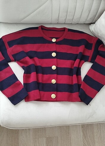 Lacivert şeritli gold düğmeli hırka - Görsel 13