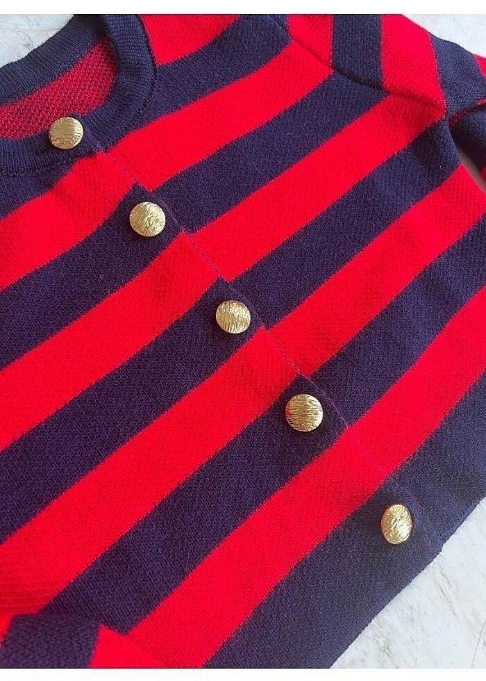 Lacivert şeritli gold düğmeli hırka - Görsel 3