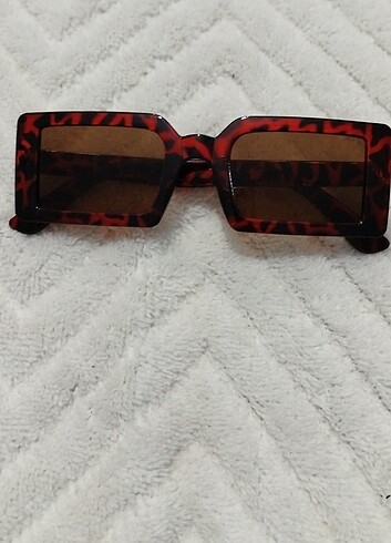 Leopar desenli gözlük - Görsel 4