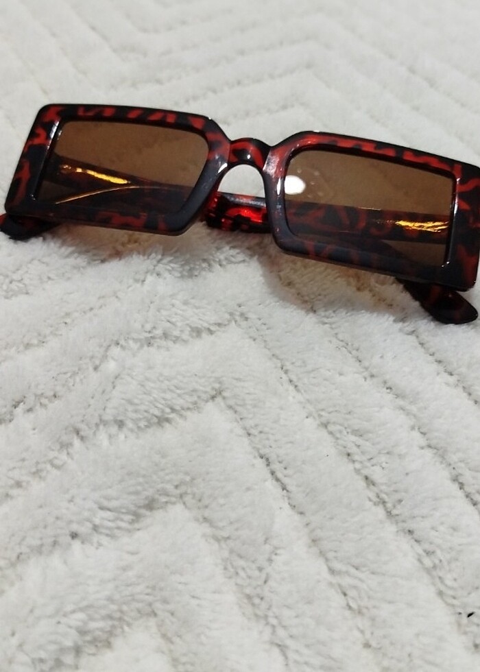 Leopar desenli gözlük - Görsel 3