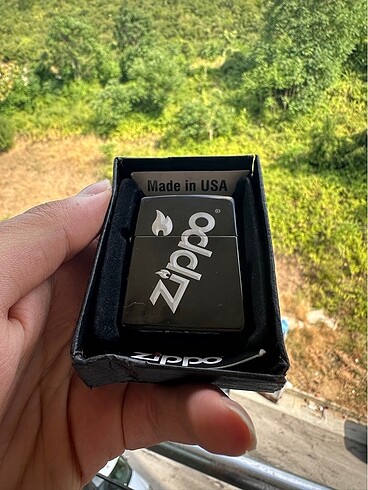 Siyah mat Zippo