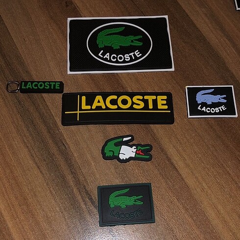 Lacoste kauçuk