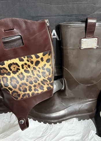 Leopar desenli çıkartılabilen çizme - Görsel 7