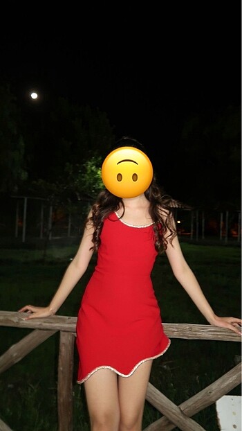 xs Beden Straplez Kırmızı Abiye