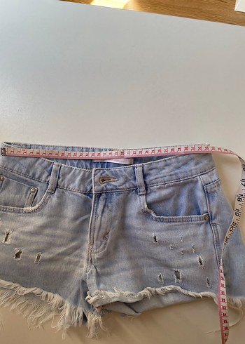 Zara Kadın açık mavi Mini Düğmeli Denim Şort - Görsel 6