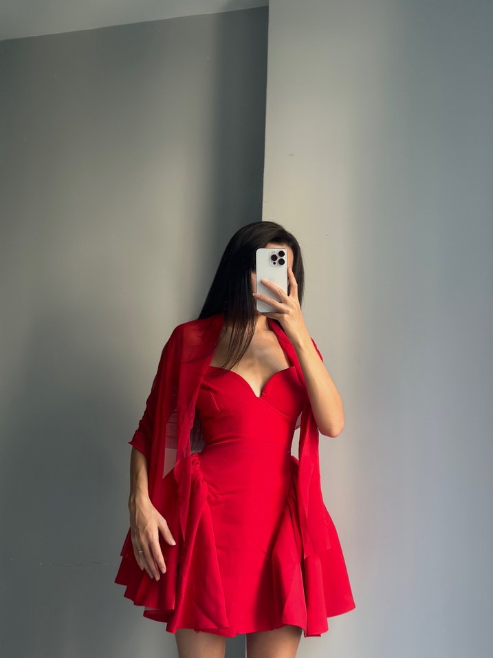 Drapeli Kırmızı Mini Abiye Elbise - Görsel 3