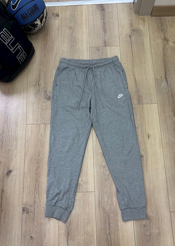 Nike Club Fleece