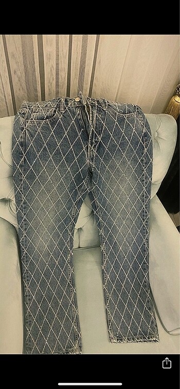 Zara taşlı jean