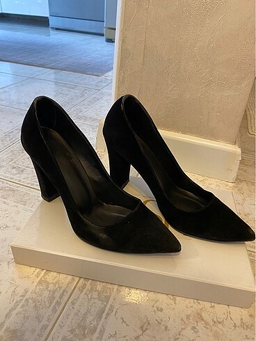 Süet Stiletto