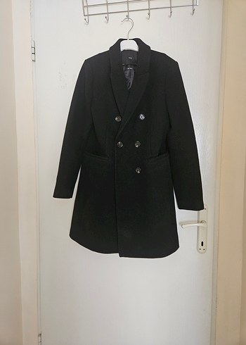 mango kruvaze siyah yün kaban - Görsel 2