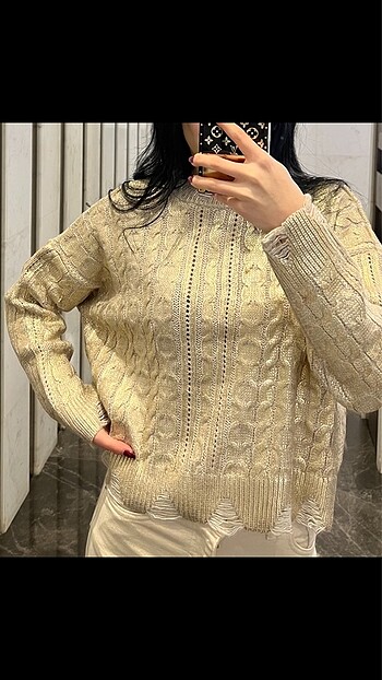 Gold kazak