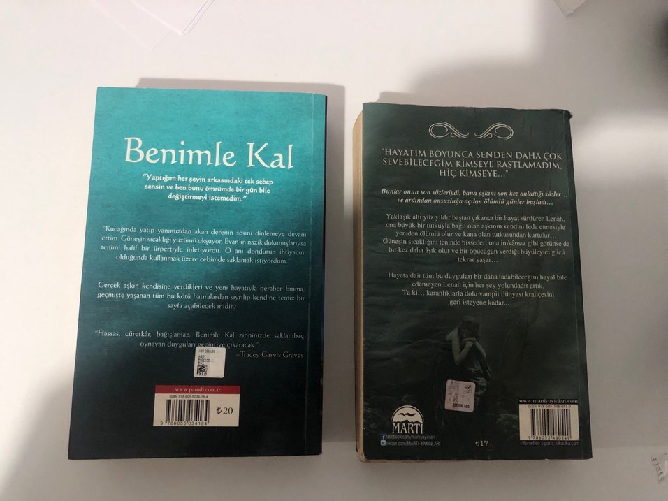 Benimle Kal ve Sonsuzluktan Uzak Ölüme Yakın kitap - Görsel 2