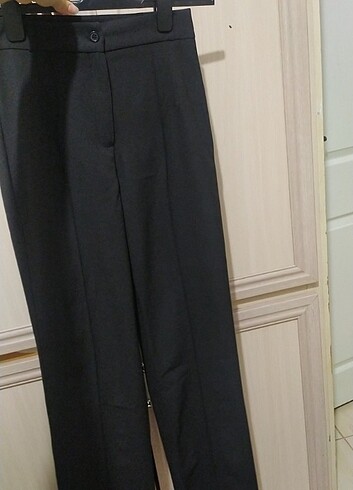 Trendyol & Milla Trendyol siyah pantolon