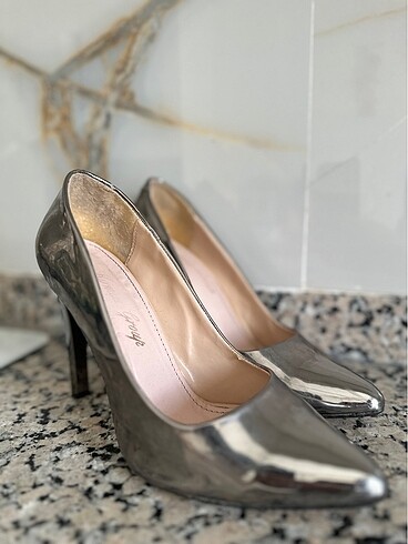 Diğer Stiletto