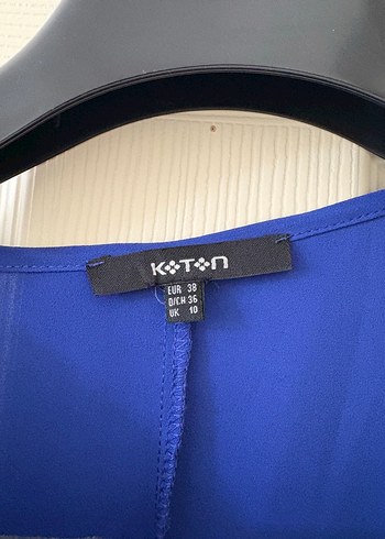 Koton Mavi Drapeli Kolsuz V Yakalı Bluz