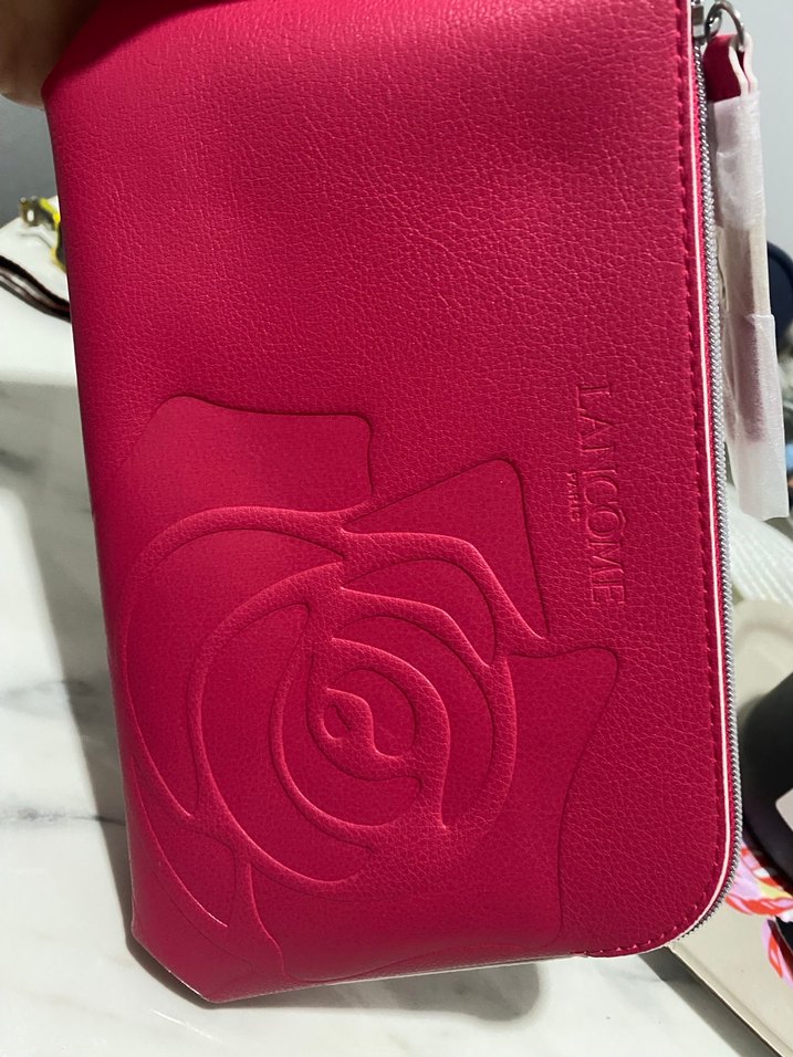 LANCOME PARİSTEN GELDİ SIFIRDIR PembeKadın Makyaj Çantası - Görsel 3