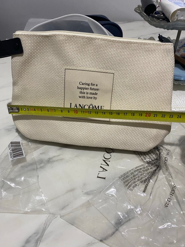 Bej Lancome Fermuarlı Makyaj Çantası - Görsel 5