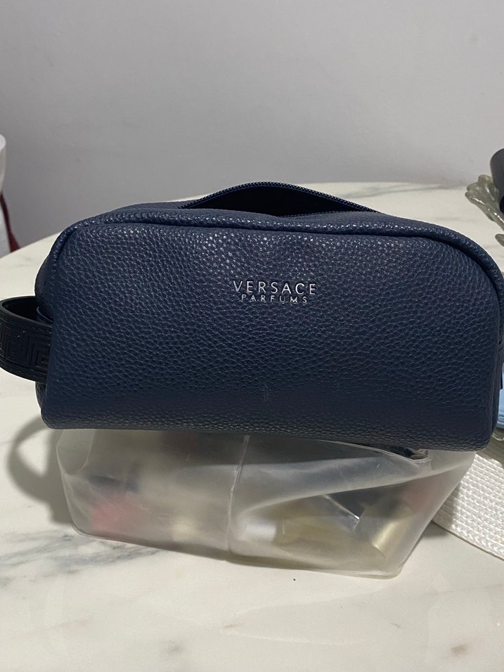 Lacivert Deri Makyaj Çantası thy hediyesi 2 kere kullanıldı - Görsel 2