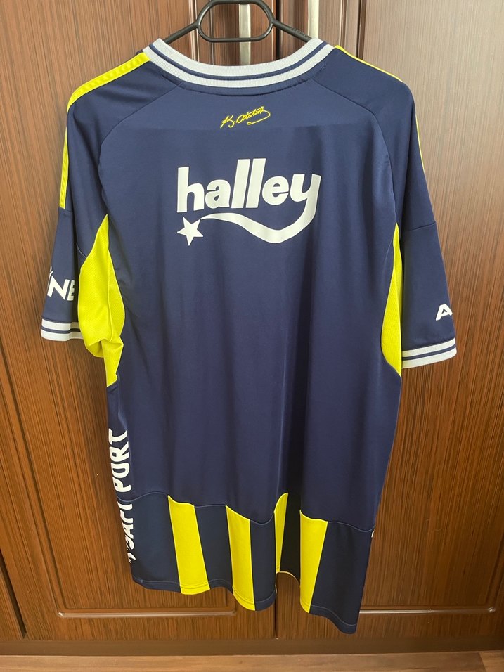 ORJINAL Fenerbahçe Yeni Sezon Forması - Görsel 2