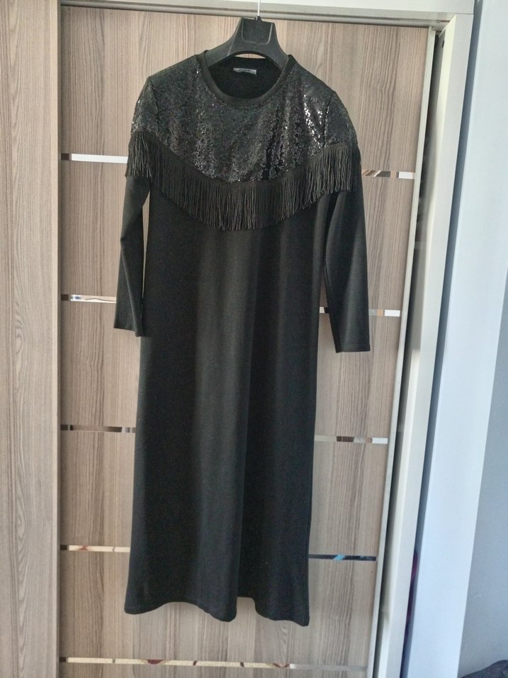 Siyah Uzun Kollu Gotik Elbise - Görsel 5