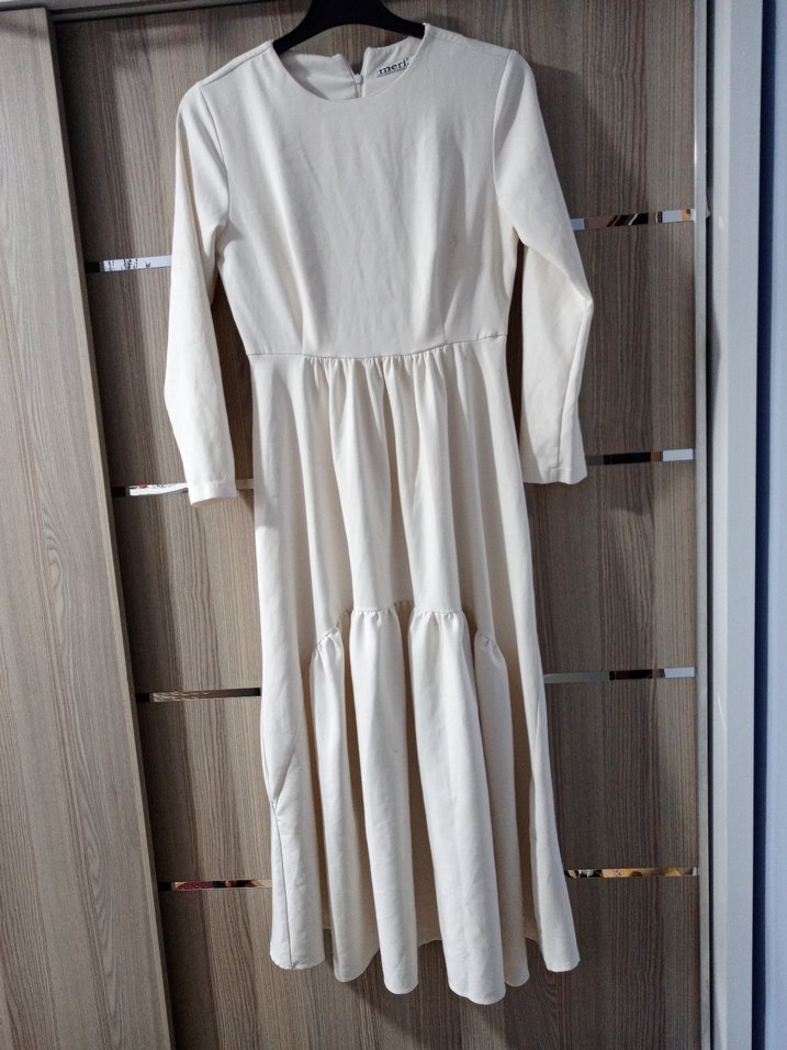 Beyaz Uzun Keten Elbise, Pilili, Uzun Kollu - Görsel 2