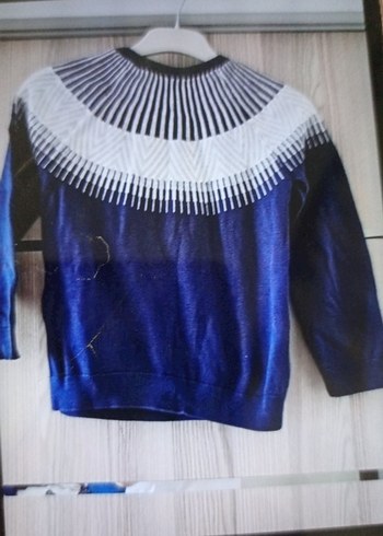 Uzun Kollu Mavi Örgü Kazak - Görsel 3