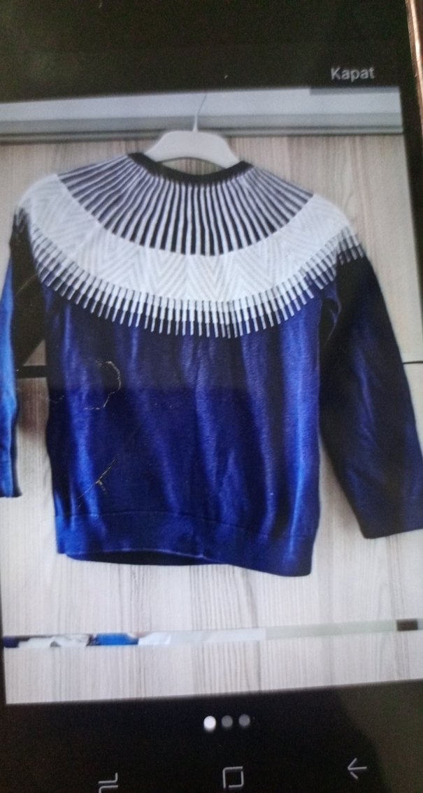 Uzun Kollu Mavi Örgü Kazak - Görsel 3