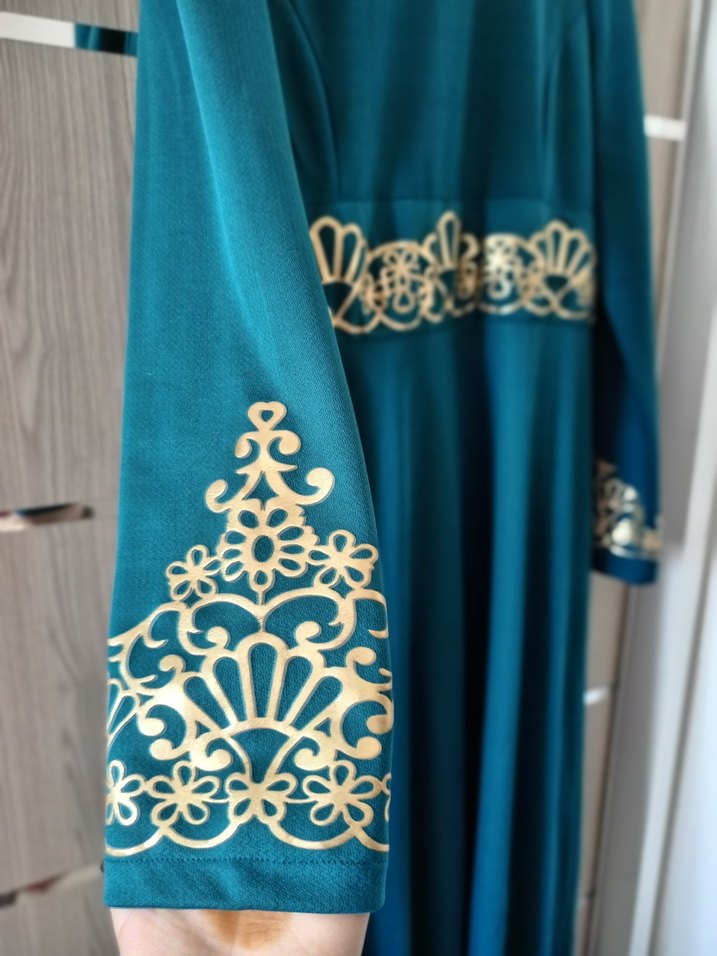 Nakışlı Uzun Turkuaz Kadın Henna Elbisesi - Görsel 3