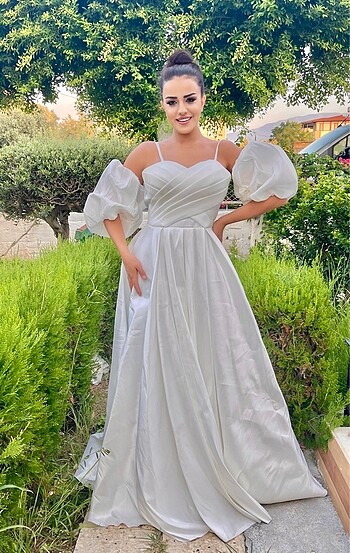 Evden çıkma , isteme , nikah , saten gelinlik