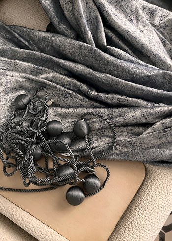 4 lü fon perde - Görsel 2