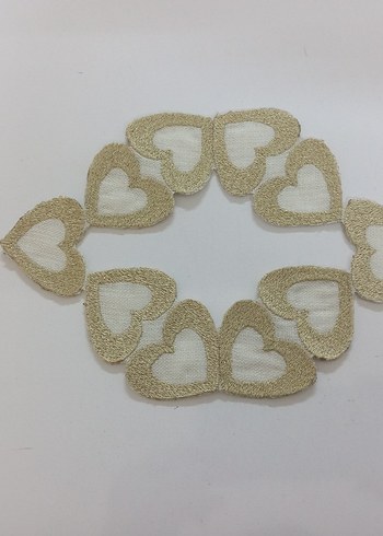 Kalp gold nakışlı kahve sunum - Görsel 4