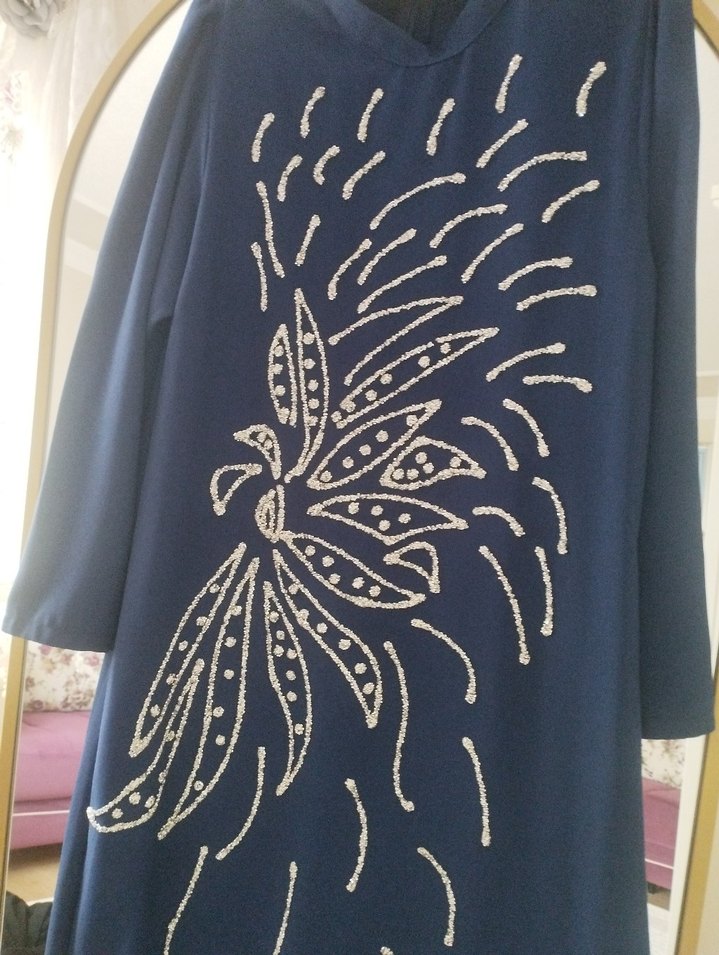 Mavi İşlemeli tesettür abiye - Görsel 2